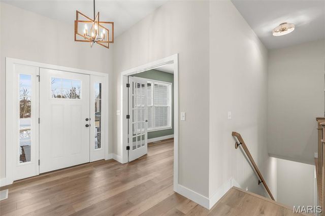 2409 Fiddler's Close Road 111 STB, Washington, MO 63090