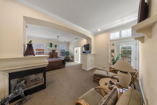 3212 NEW LONDON Ln, Modesto, CA 95355