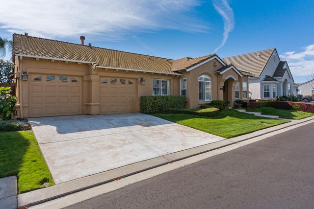 3212 NEW LONDON Ln, Modesto, CA 95355