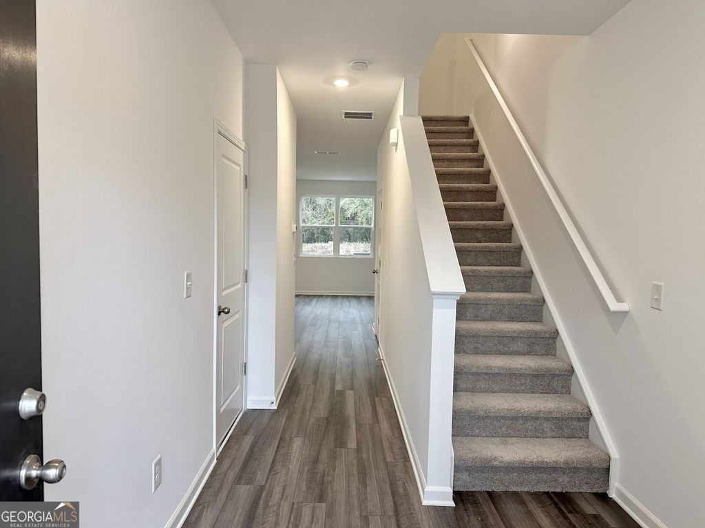 166 Alpha Drive, Cartersville, GA 30120 — photo 2