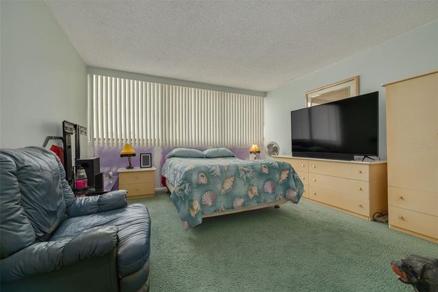 450 TREASURE ISLAND CAUSEWAY 201, Treasure Island, FL 33706