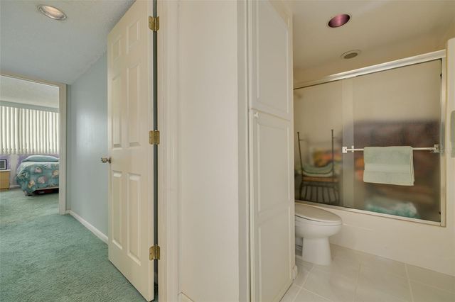 450 TREASURE ISLAND CAUSEWAY 201, Treasure Island, FL 33706