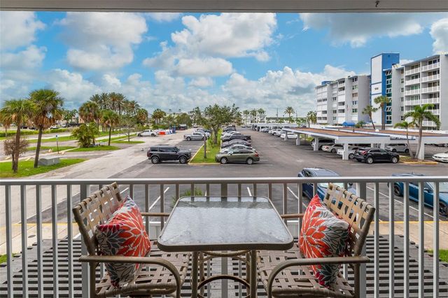 450 TREASURE ISLAND CAUSEWAY 201, Treasure Island, FL 33706
