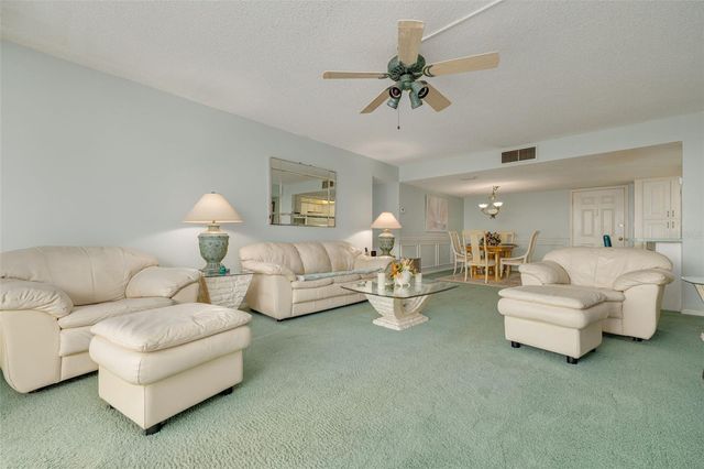 450 TREASURE ISLAND CAUSEWAY 201, Treasure Island, FL 33706