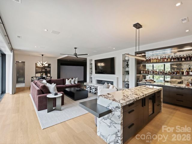 2317 Sharon Lane, Charlotte, NC 28211