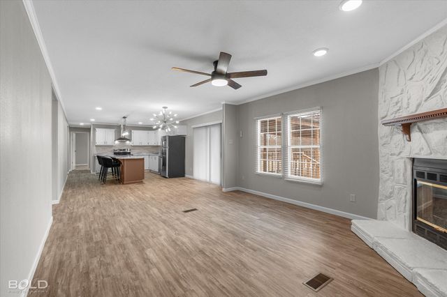 241 Longhorn Drive, Bossier City, LA 71112