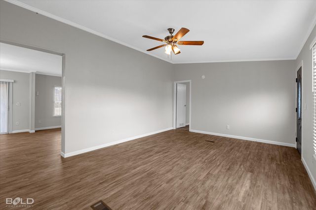 241 Longhorn Drive, Bossier City, LA 71112