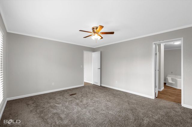 241 Longhorn Drive, Bossier City, LA 71112