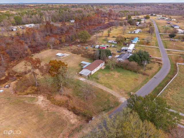 241 Longhorn Drive, Bossier City, LA 71112