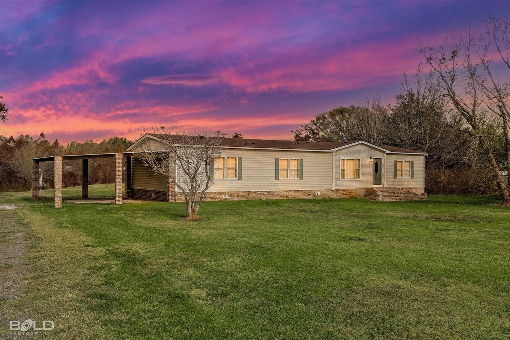 241 Longhorn Drive, Bossier City, LA 71112