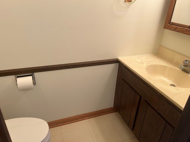 626 Terry Court A, Roselle, IL 60172