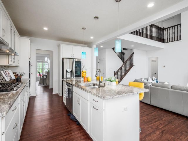 5569 Hibbing Lane, Lewis Center, OH 43035