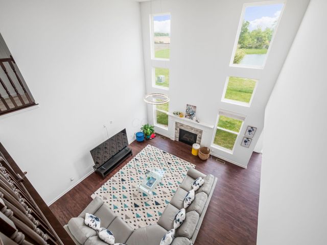 5569 Hibbing Lane, Lewis Center, OH 43035