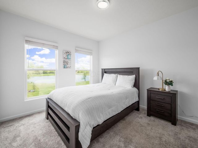 5569 Hibbing Lane, Lewis Center, OH 43035