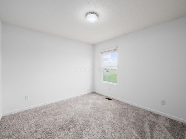 5569 Hibbing Lane, Lewis Center, OH 43035