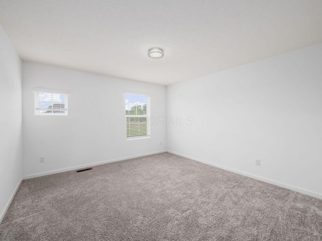 5569 Hibbing Lane, Lewis Center, OH 43035