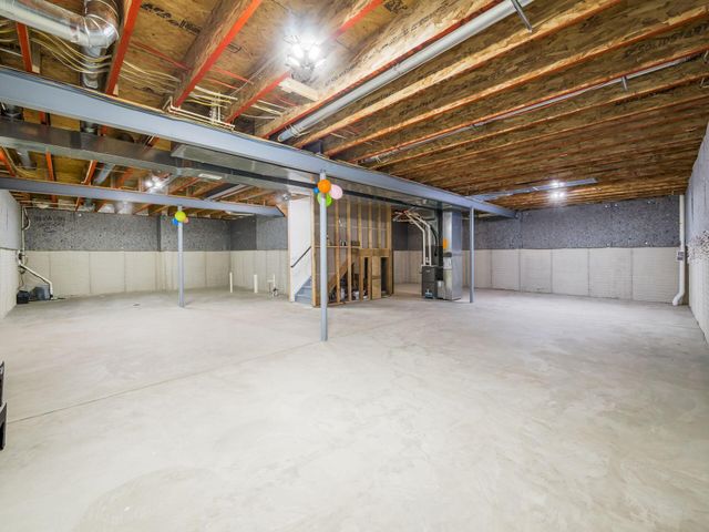 5569 Hibbing Lane, Lewis Center, OH 43035