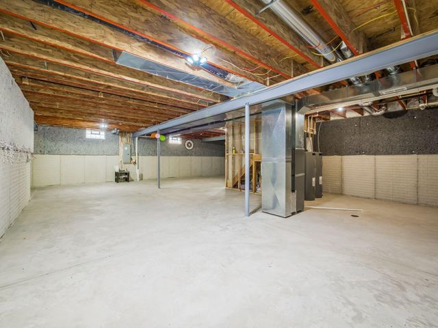 5569 Hibbing Lane, Lewis Center, OH 43035