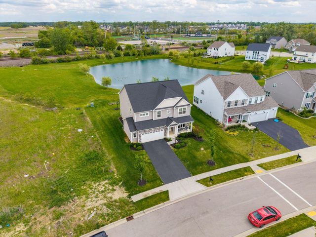 5569 Hibbing Lane, Lewis Center, OH 43035