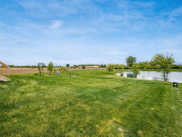 5569 Hibbing Lane, Lewis Center, OH 43035