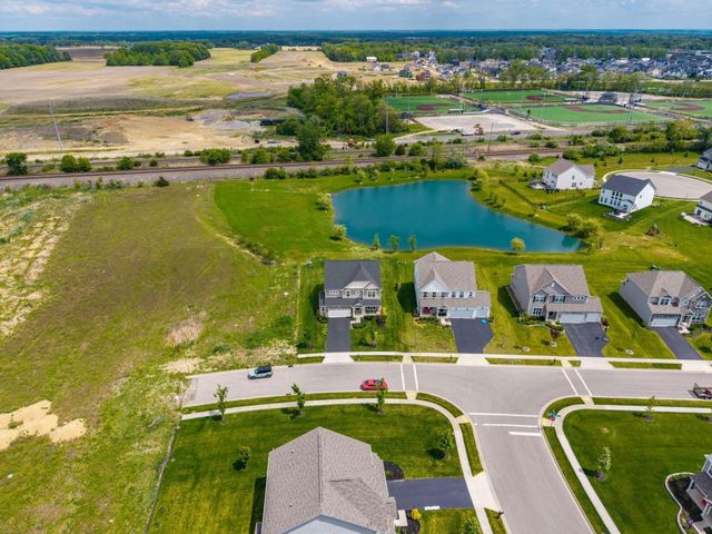 5569 Hibbing Lane, Lewis Center, OH 43035