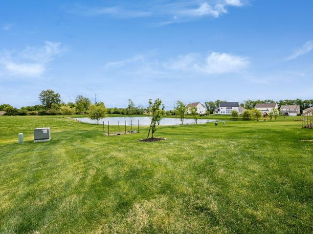 5569 Hibbing Lane, Lewis Center, OH 43035