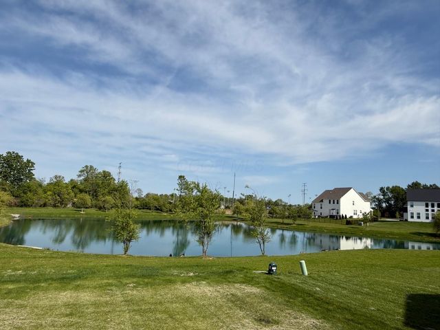 5569 Hibbing Lane, Lewis Center, OH 43035