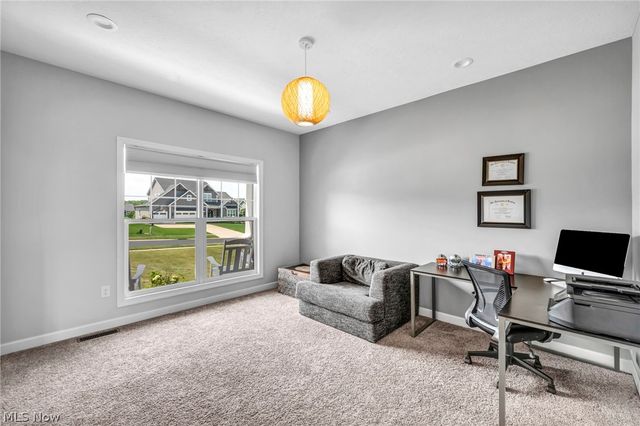 344 Heatherby NE, Hartville, OH 44632