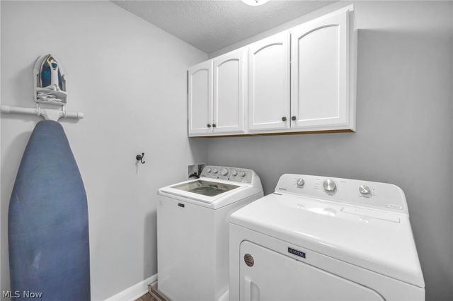 344 Heatherby NE, Hartville, OH 44632
