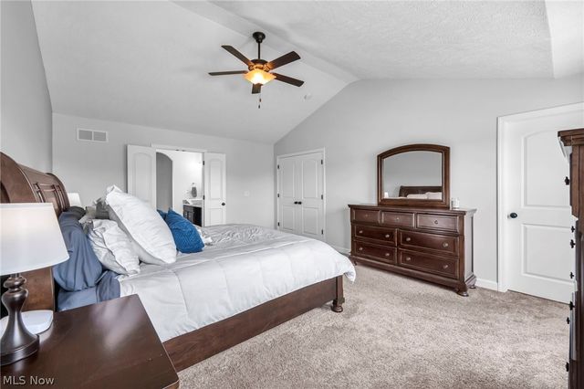 344 Heatherby NE, Hartville, OH 44632