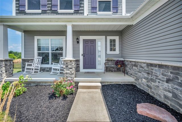 344 Heatherby NE, Hartville, OH 44632