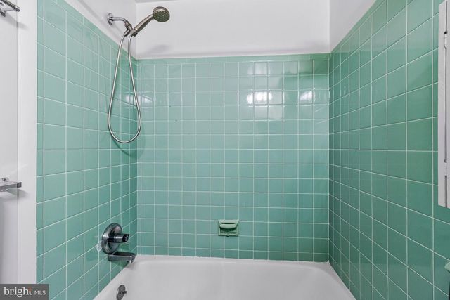 2213 APPLE TREE LN, Silver Spring, MD 20905