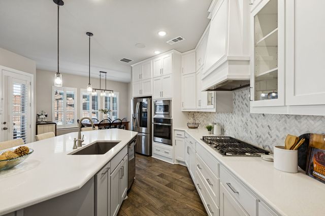 2918 Deerhurst Drive, Highland Village, TX 75077