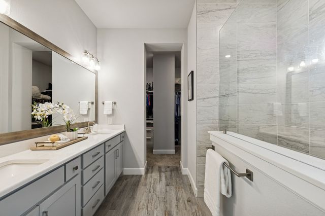 2918 Deerhurst Drive, Highland Village, TX 75077