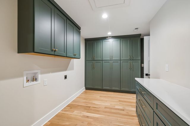 8011 Wikle Rd, E, Brentwood, TN 37027