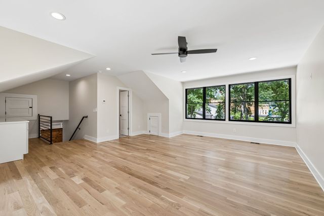8011 Wikle Rd, E, Brentwood, TN 37027