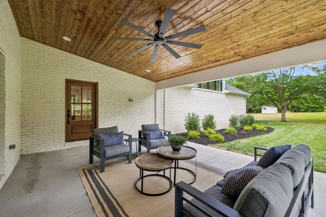 8011 Wikle Rd, E, Brentwood, TN 37027