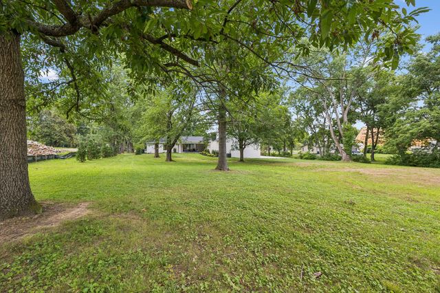 8011 Wikle Rd, E, Brentwood, TN 37027