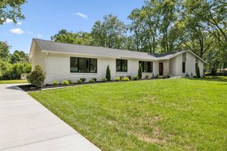 8011 Wikle Rd, E, Brentwood, TN 37027