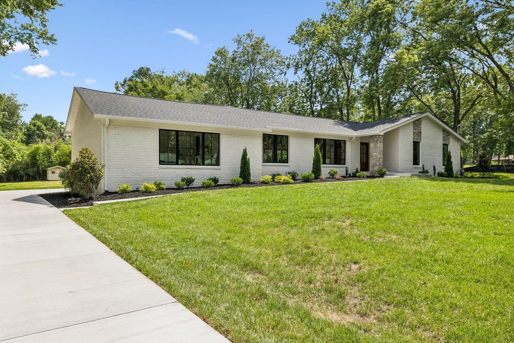 8011 Wikle Rd, E, Brentwood, TN 37027