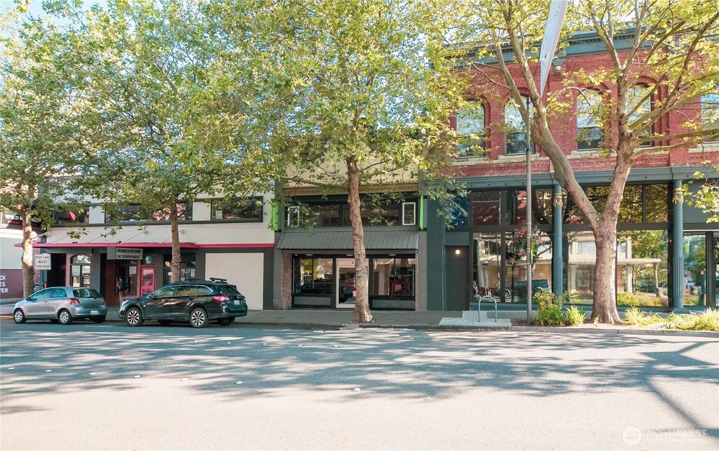 204 W Holly Street, Bellingham, WA 98225