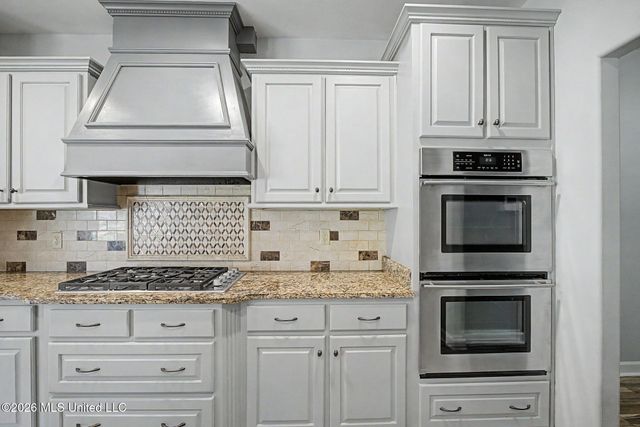 6570 Rolling Hills Drive, Olive Branch, MS 38654