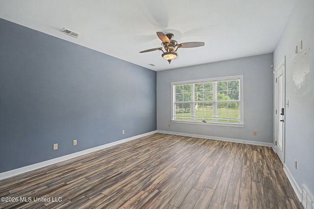 6570 Rolling Hills Drive, Olive Branch, MS 38654
