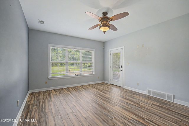 6570 Rolling Hills Drive, Olive Branch, MS 38654