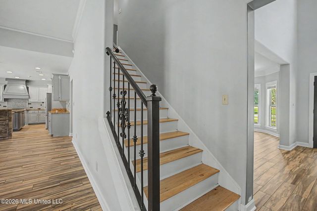 6570 Rolling Hills Drive, Olive Branch, MS 38654