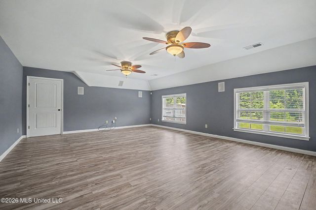 6570 Rolling Hills Drive, Olive Branch, MS 38654