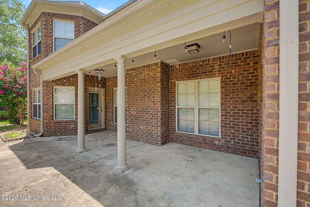 6570 Rolling Hills Drive, Olive Branch, MS 38654