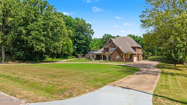 6570 Rolling Hills Drive, Olive Branch, MS 38654