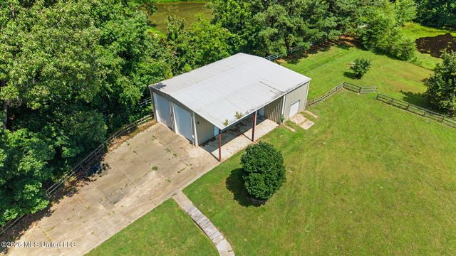 6570 Rolling Hills Drive, Olive Branch, MS 38654