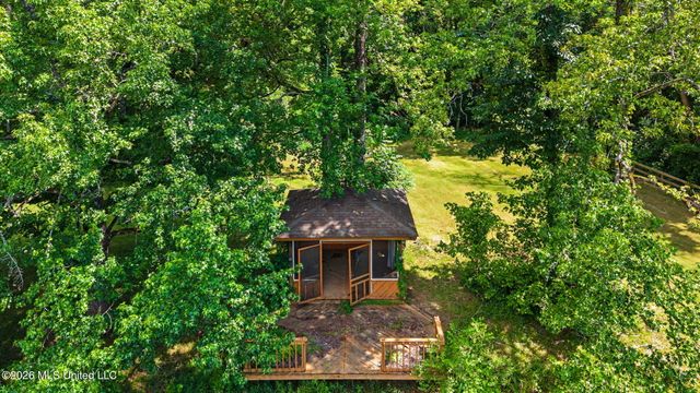 6570 Rolling Hills Drive, Olive Branch, MS 38654